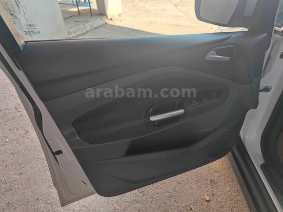 Sahibinden Ford C-Max 1.6 TDCi Titanium 2013 Model 