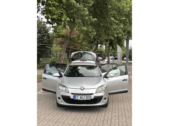 Sahibinden Renault Megane 1.5 dCi Extreme 2012 Model 