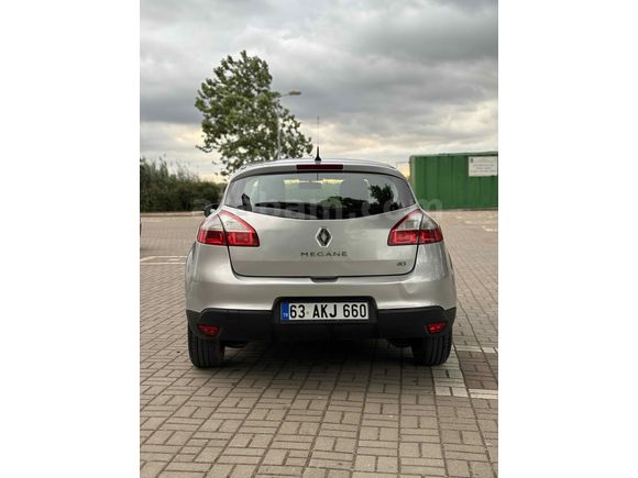 Sahibinden Renault Megane 1.5 dCi Extreme 2012 Model 