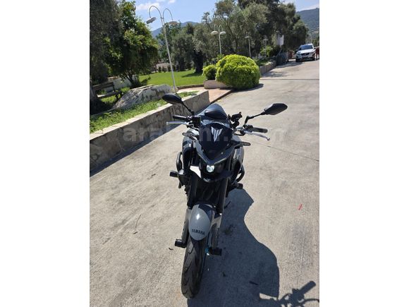 MT 25 Quickshifter