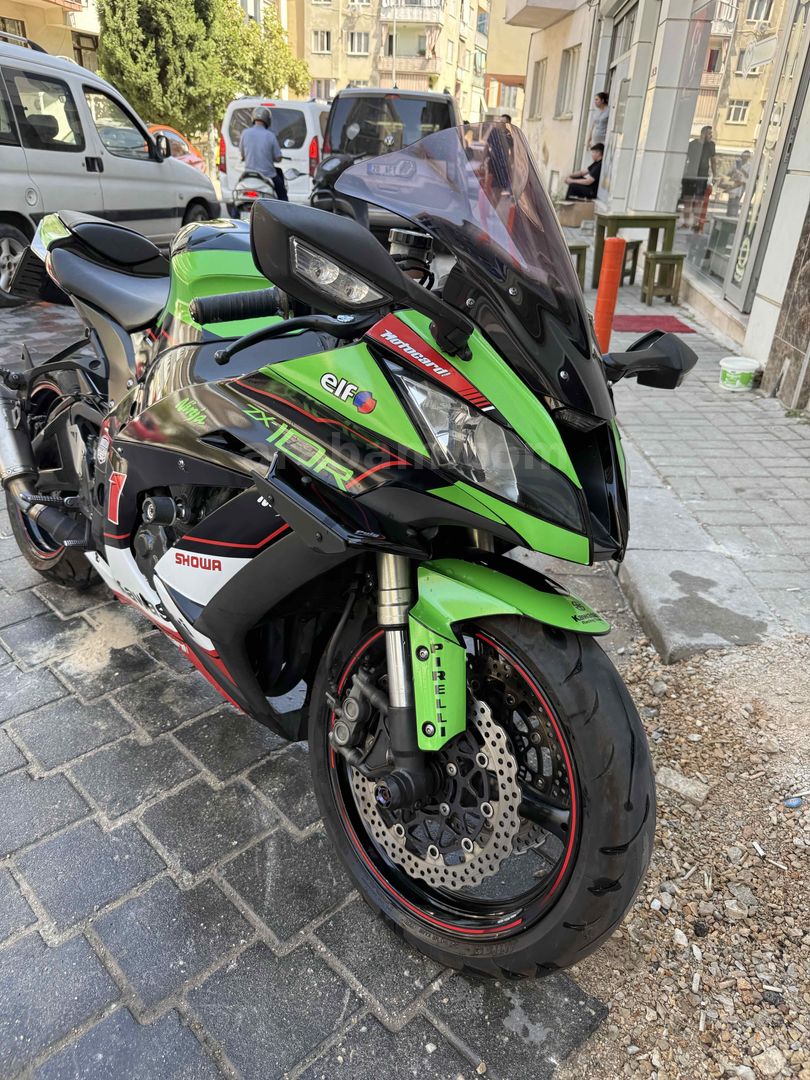 Sahibinden Kawasaki Ninja ZX-10R 2011 Model Denizli 52.000 km