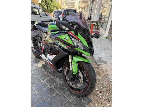 Sahibinden Kawasaki Ninja ZX-10R 2011 Model Denizli 52.000 km