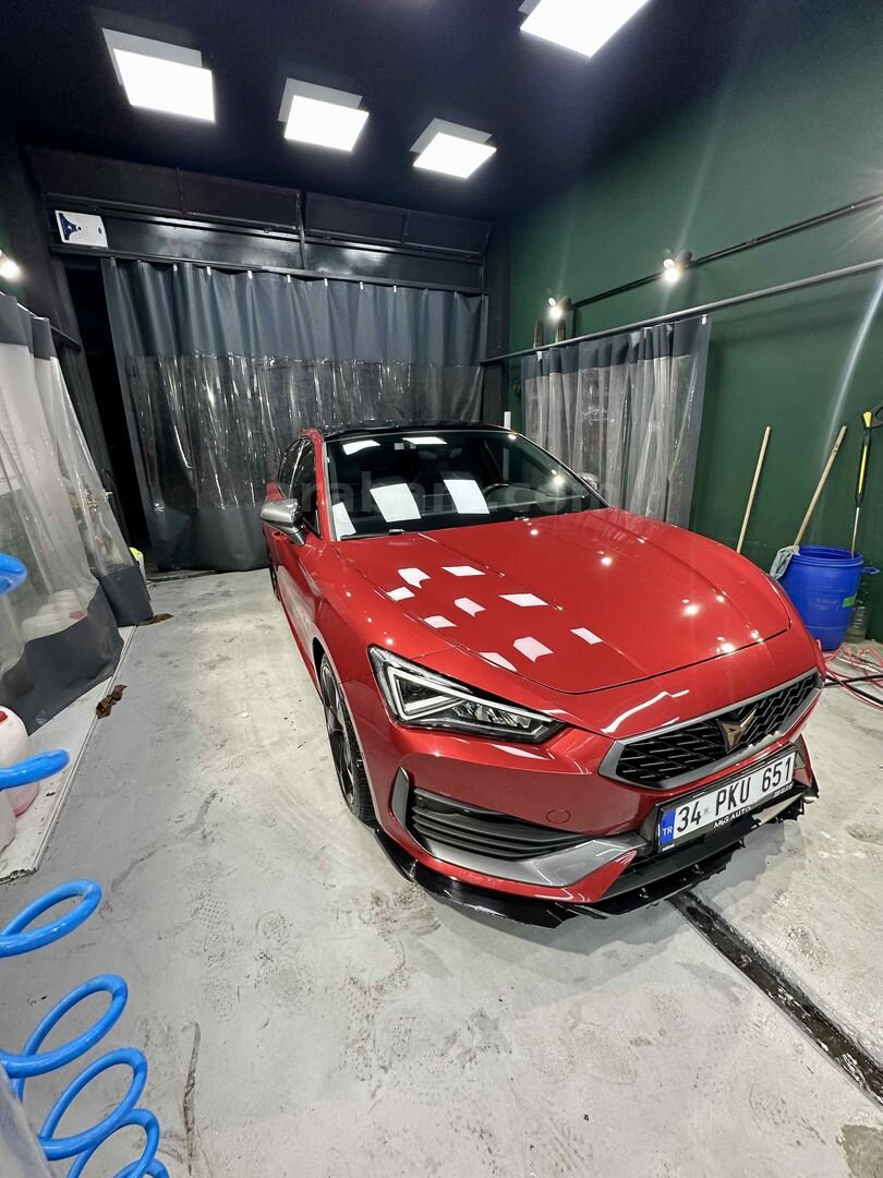 Sahibinden Cupra Leon 1.5 eTSI Standart 2023 Model İstanbul 51.500 km Kırmızı 5