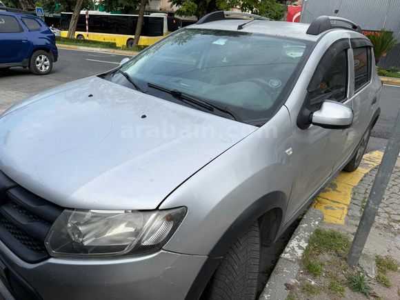 Sahibinden Dacia Sandero 1.5 dCi Stepway 2014 Model 