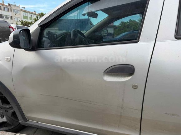 Sahibinden Dacia Sandero 1.5 dCi Stepway 2014 Model 