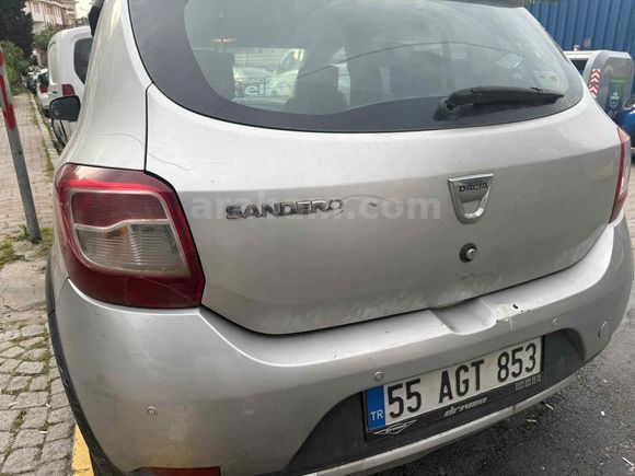 Sahibinden Dacia Sandero 1.5 dCi Stepway 2014 Model 