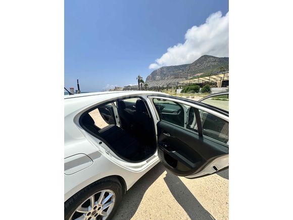 2016 FIAT EGEA HB 1.4 FIRE LPG BOYASIZ DEĞİŞENSİZ 122.000 KM