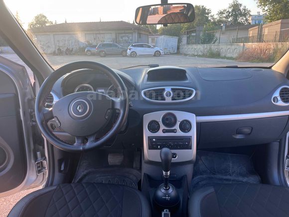 Sahibinden Renault Clio 1.5 dCi Expression 2010 Model 
