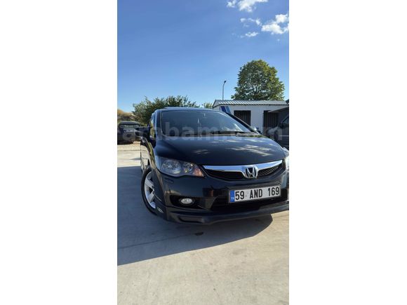 Sahibinden Honda Civic 1.6i VTEC Elegance 2010 Model 