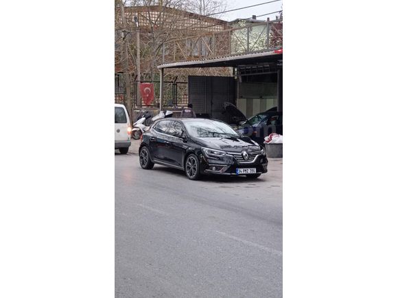Sahibinden Renault Megane 1.5 dCi Icon 2018 Model İstanbul  Siyah
