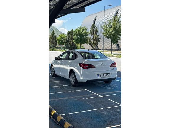 SAHİBİNDEN + DEĞIŞENSIZ + 178.xxx km 