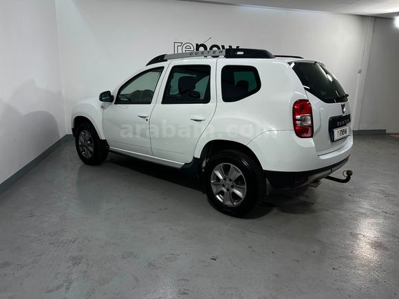 HEDEF RENAULT PLAZA'DAN 2015 DUSTER 1.5 DCİ LAUREATE 4x4