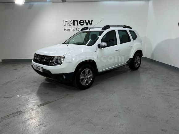 HEDEF RENAULT PLAZA'DAN 2015 DUSTER 1.5 DCİ LAUREATE 4x4