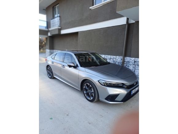 HATASIZ /BOYASIZ/ TRAMERSİZ/ Sahibinden Honda Civic 1.5 i-VTEC turbo  Executive Plus 2022 Model