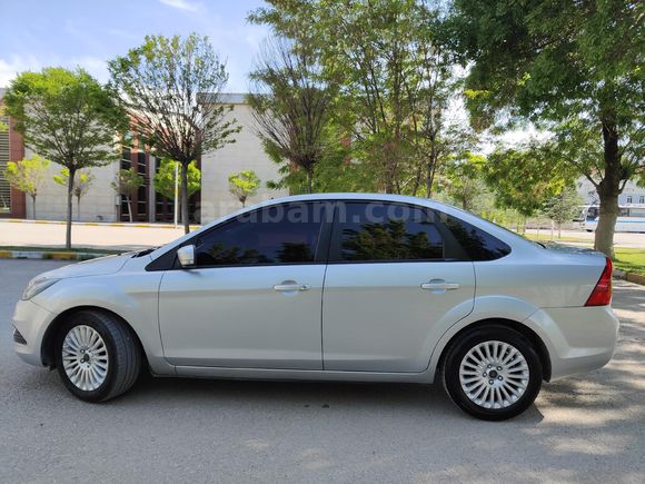 Focus Dizel 110 luk Titanium 2010   164.000 km