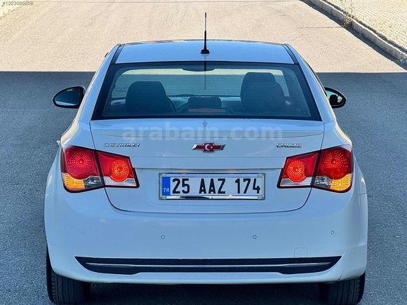 UZMAN AUTO DAN 2011 MODEL 1.6 BENZİN LPG KM 197 BİN DE