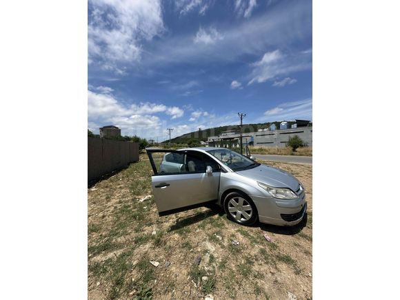 Sahibinden Citroen C4 1.6 VTR 2006 Model 