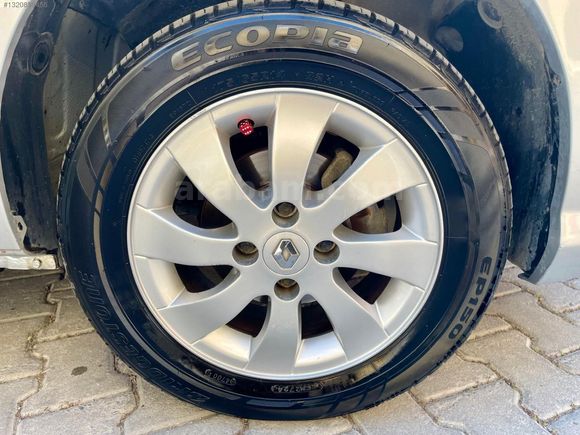 2012 SON KASA HATASIZ EXPRESSİON PLUS 85 LİK 1.5 DCİ 137 BINDE