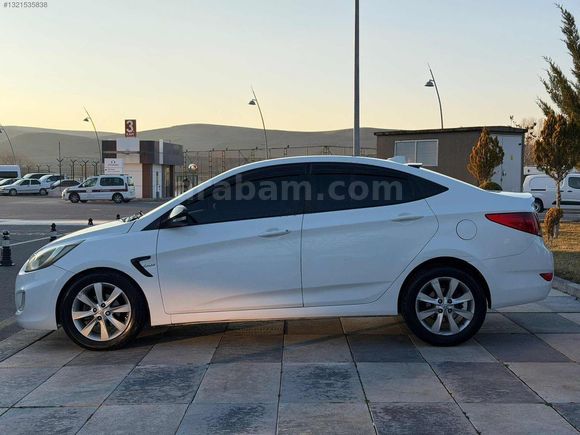 UMUT OTOMOTİV DEN Accent blue