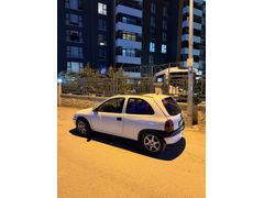 Sahibinden Opel Corsa 1.6 GSi 1994 Model  204.000 km Beyaz