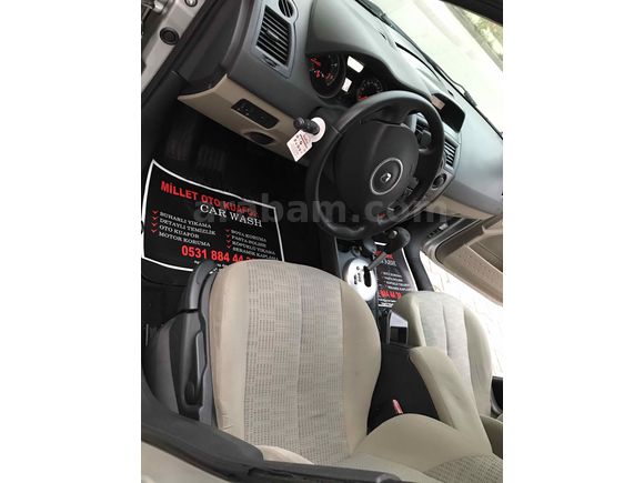 Renault Megane 1.5 dCi Expression 2009  model -Motor yeni - Muayene yeni