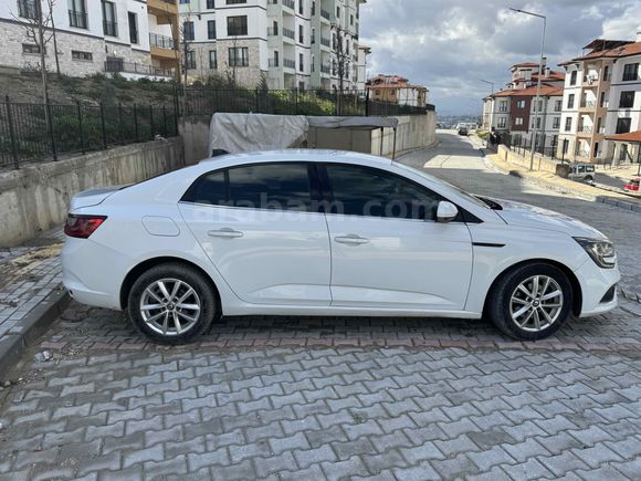 Sahibinden Renault Megane 1.5 dCi Touch 2017 Model Beyaz