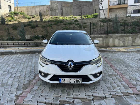 Sahibinden Renault Megane 1.5 dCi Touch 2017 Model Beyaz