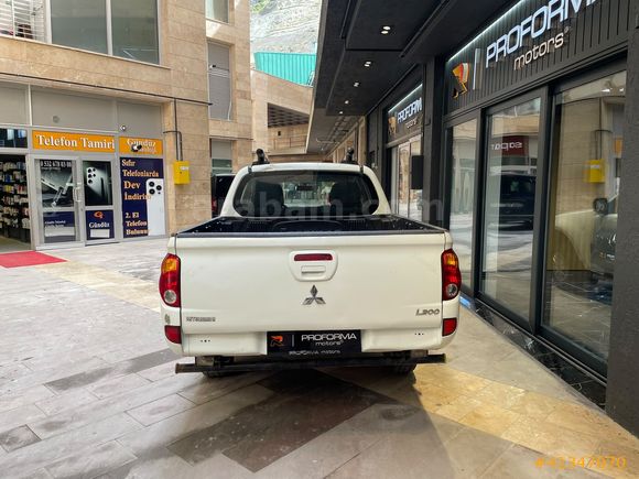 PROFORMA motors 2014 MİTSUBİSHİ L200 4x4 R/D LOCK INVİTE