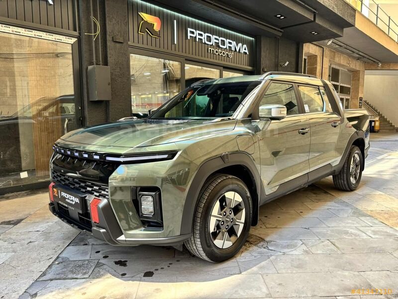 Galeriden KGM SsangYong Musso 3.2 2025 Model Artvin 6.001 km Yeşil