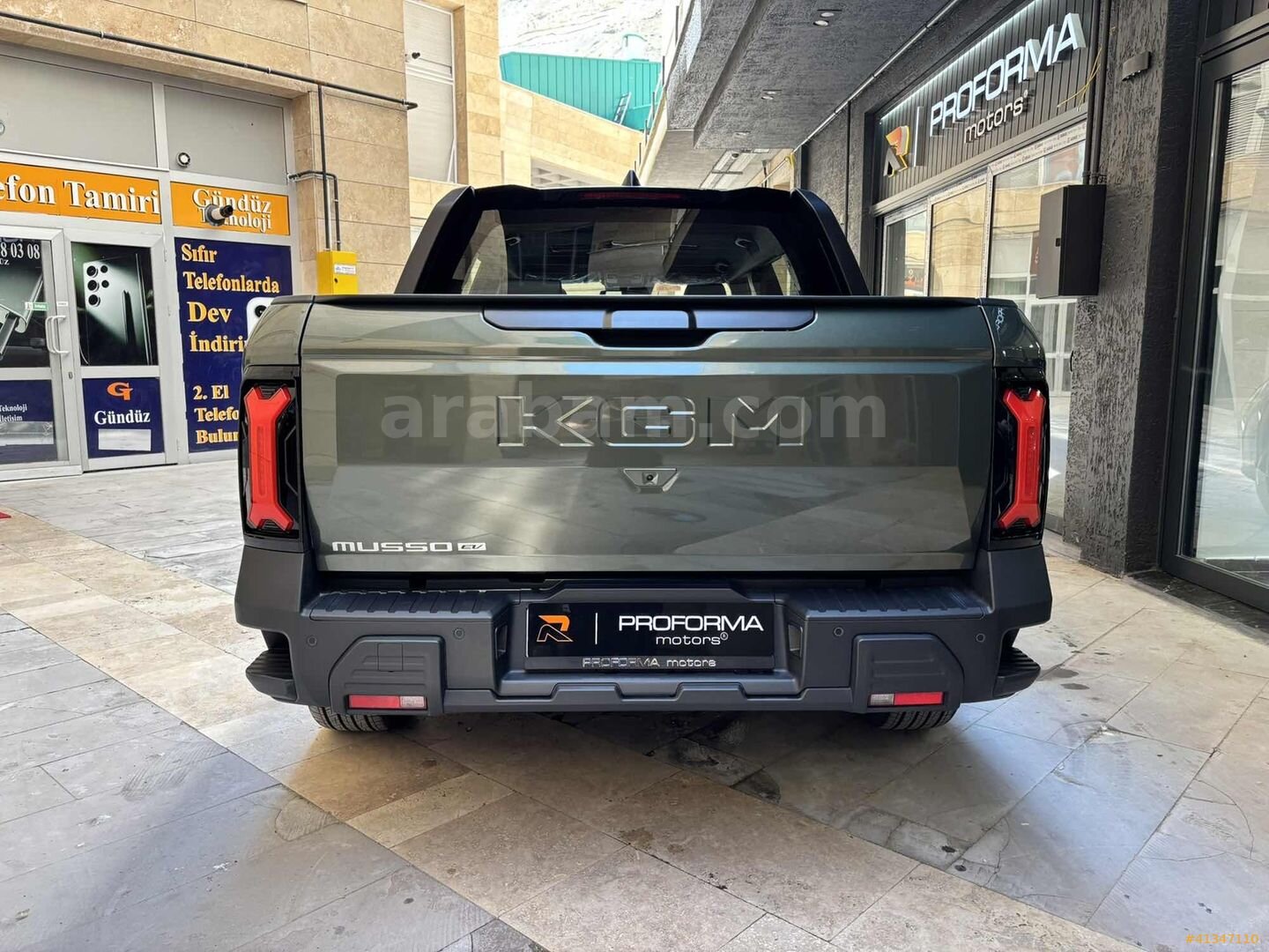 Galeriden KGM SsangYong Musso 3.2 2025 Model Artvin 6.001 km Yeşil 7