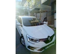 Sahibinden Renault Megane 1.3 TCe Joy Comfort 2022 Model
