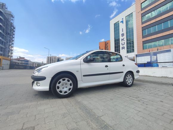 Sahibinden Peugeot 206 1.4 Comfort 2008 Model