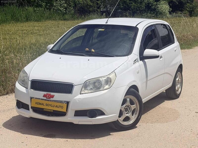 Galeriden Chevrolet Aveo 1.2 LS 2010 Model Tokat 195.000 km Beyaz