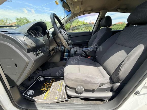 KEMAL SOYLU AUTO'DAN CHEVROLET AVEO 1.2 LS 16V FUL PAKET HATASIZ