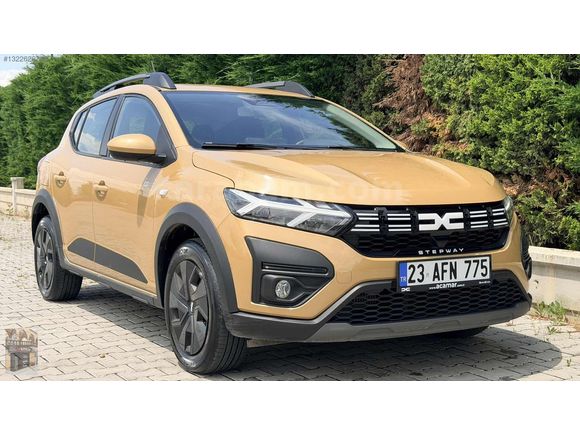 MUTLU OTO 'DAN 2024 SANDERO STEPWAY 1.0 TCE BOYASIZ TRAMERSİZ