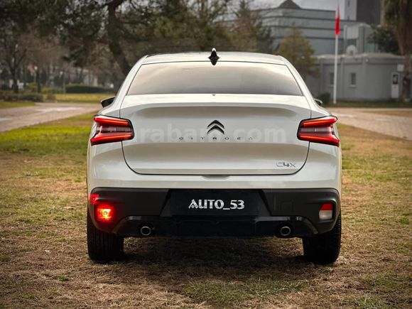 Sahibinden Citroen C4 X 1.2 PureTech Shine 2024 Model