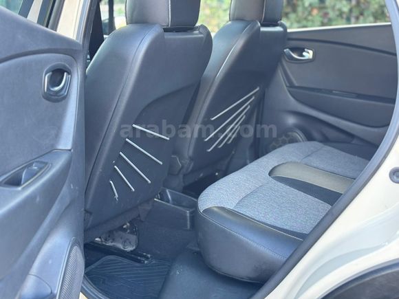 Sahibinden Renault Captur 1.5 dCi Icon 2017 Model