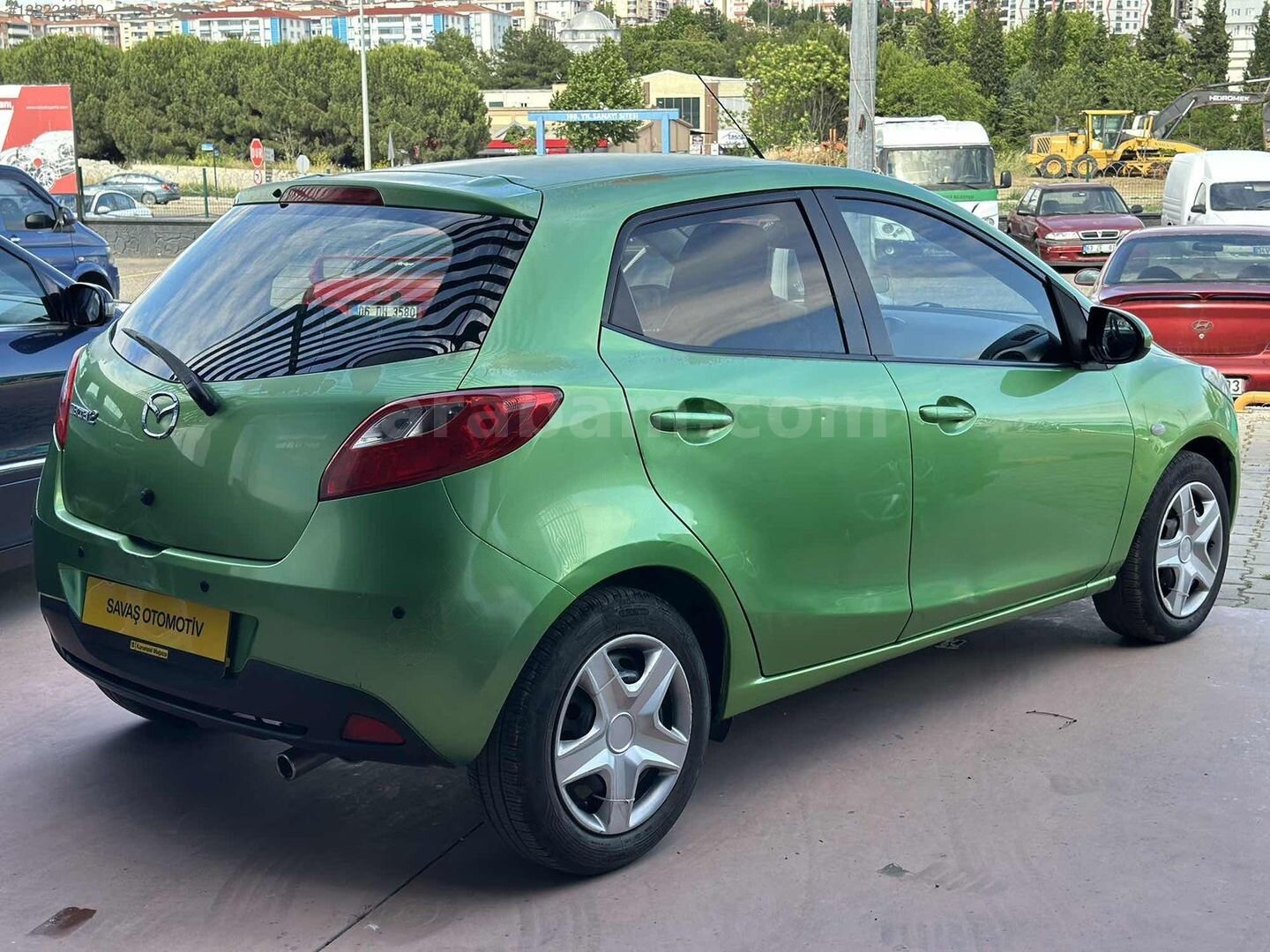 Galeriden Mazda 2 1.3 Mid 2009 Model Tekirdağ 161.000 km Yeşil 3