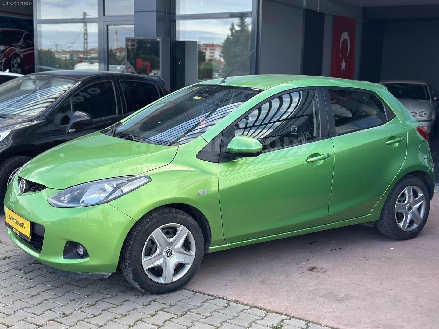 Galeriden Mazda 2 1.3 Mid 2009 Model Tekirdağ 161.000 km Yeşil 7
