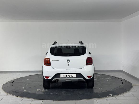 Renault Yetkili Bayi Günerlerden Sandero Stepway