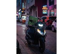 çanta ruhsata işli kurye motoru