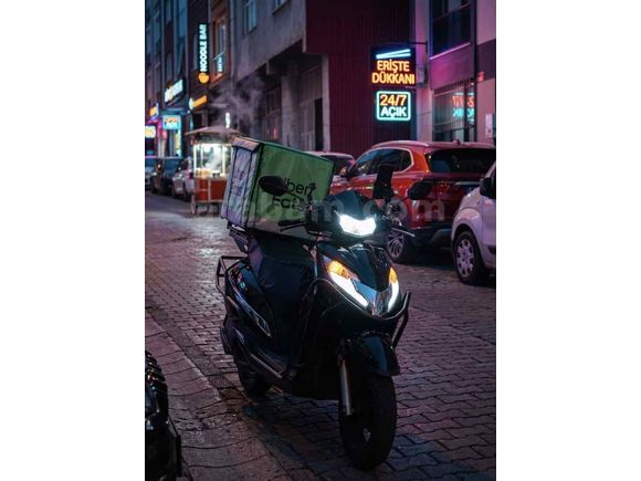 çanta ruhsata işli kurye motoru
