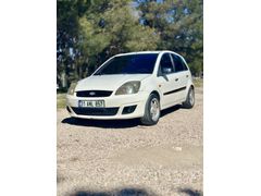 Sahibinden Ford Fiesta 1.4 TDCi acil