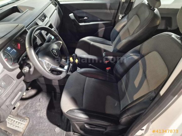 Mais İzmir Şube Renault Express Combi 1.5 BlueDCI Joy
