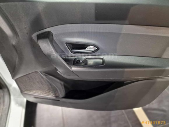 Mais İzmir Şube Renault Express Combi 1.5 BlueDCI Joy