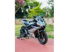 Sahibinden Yamaha YZF R25 ABS 