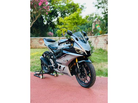 Sahibinden Yamaha YZF R25 ABS 
