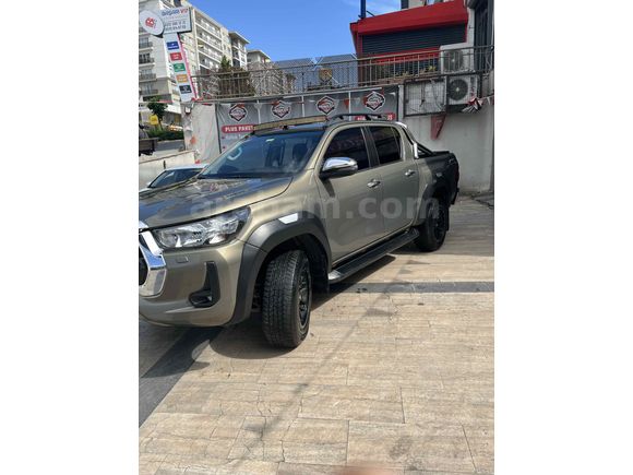 Sahibinden Toyota Hilux 2.4 D-4D 4x2 Adventure 2020 Model 