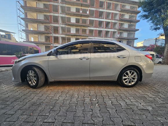 Sahibinden Toyota Corolla 1.4 D-4D Advance 2015 Model