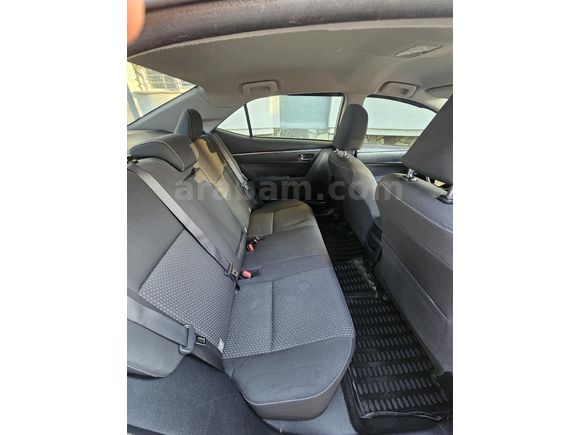 Sahibinden Toyota Corolla 1.4 D-4D Advance 2015 Model